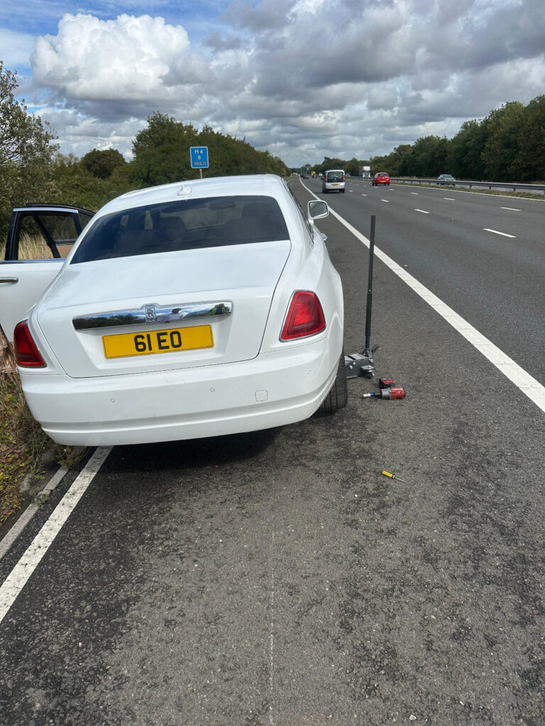 Mobile Tyre Fitting Services in Bristol 1 
Mobile Tyre Fitting Services in Bristol