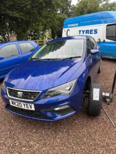 Fast Grip Mobile Tyres fitting a new tyre in Bristol